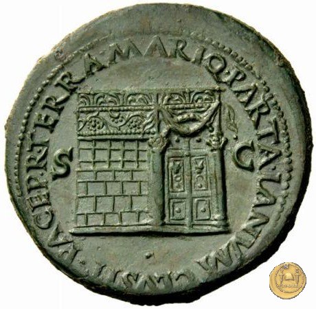 CLM239 66 AD (Lugdunum)