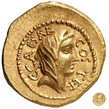 466/1 - aureo C. Iulius Caesar / A. Hirtius A.f. 46 BC (Roma)