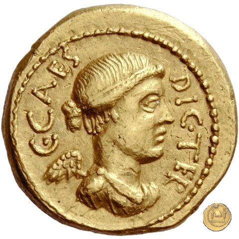 475/1 - aureo C. Iulius Caesar / L. Munatius Plancus 45 BC (Roma)