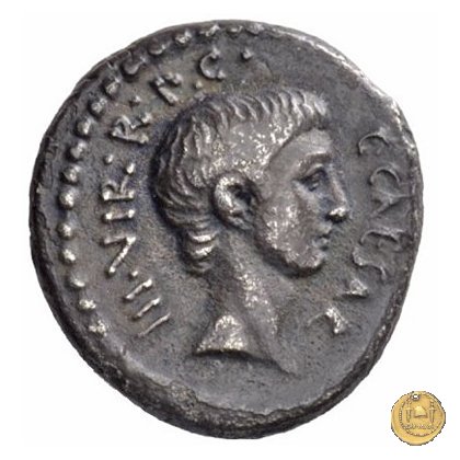 494/25 - denario C. Iulius Caesar Octavianus / L. Livineius Regulus 42 BC (Roma)