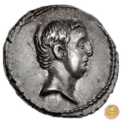 494/30 - denario L. Livineius Regulus 42 BC (Roma)